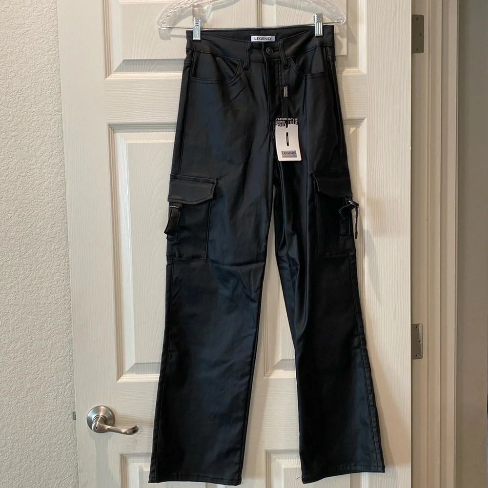Black faux leather cargo pants - Picture 1 of 5